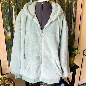Wild Fable Mint Faux Fur Fleece Hooded Jacket Size M/L